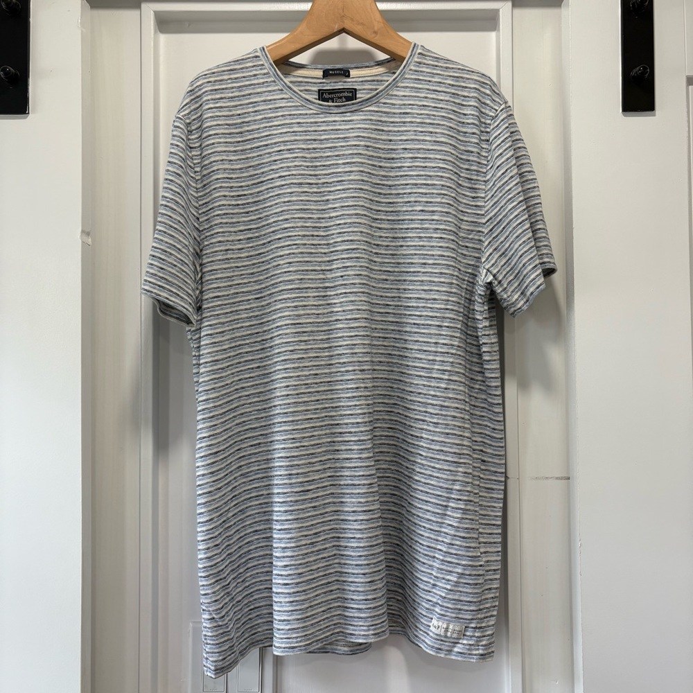 Lot of 2 Abercrombie & Fitch Blue Striped & White Tee Shirts Size XXL